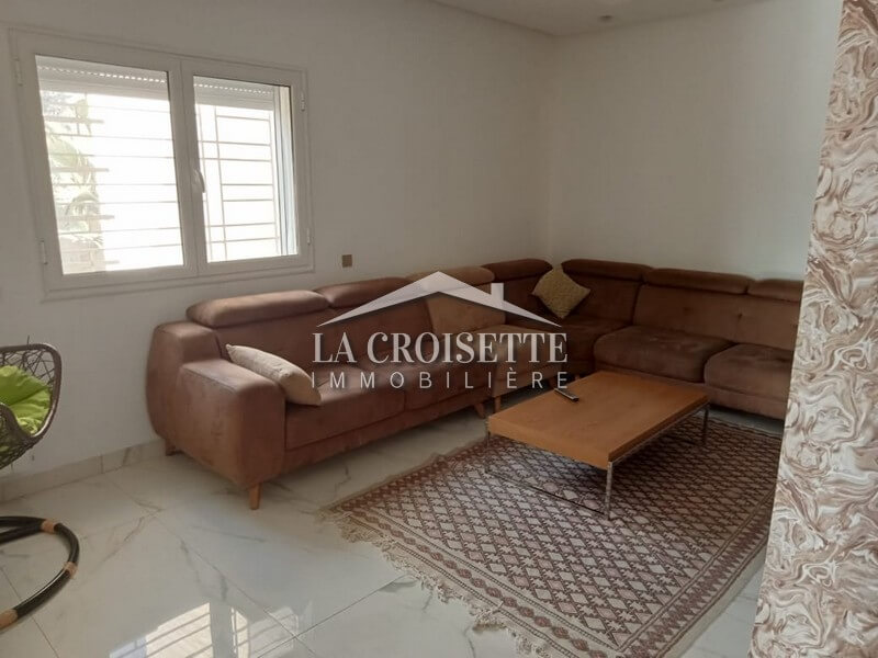 Villa S+5 meublée à Ain Zaghouan Nord